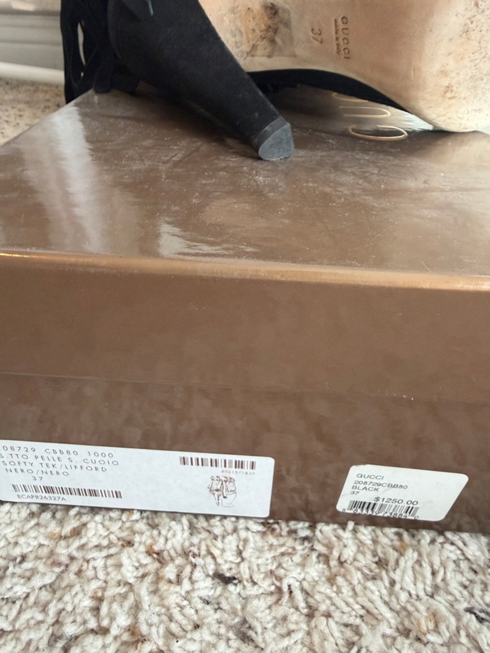 Authentic Gucci Black Suede Fringe Ankle Boots with Gold Studs size 7 - Picture 6 of 9